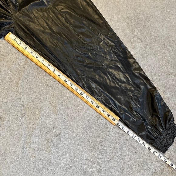 Victoria's Secret Victoria Sport Shiny Joggers Medium Black Hip Hop Pants 90s - Picture 8 of 8